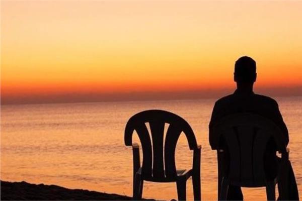 مِشبك لمكافحة الشعور بالوحدة والعزلة